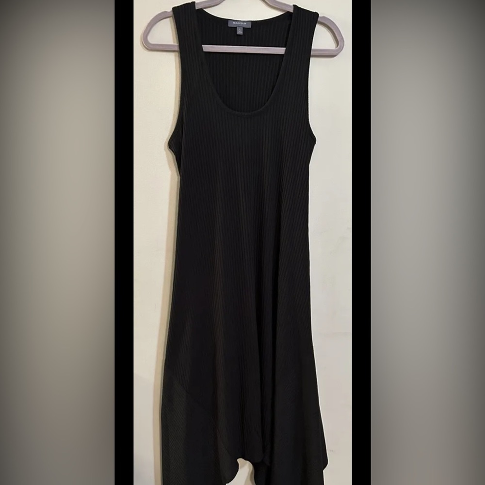 Madison Women’s Asymmetric Black Ribbed Sleeveless Dress Size Large